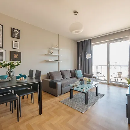 Apartment P&o Konstruktorska *
